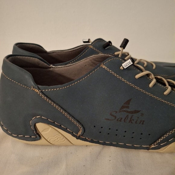 Salkin Blue and Tan Slip On Men's Sneakers with Durable Design - Picture 2 of 6